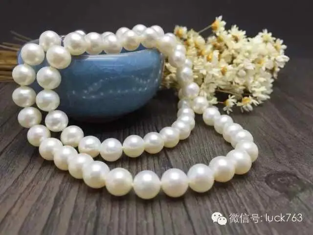 

CLASSIC 10-11mm WHITE JAPANESE AKOYA PEARL NECKLACE 18'' 14KGP