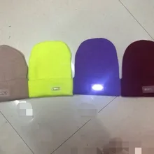 Светодиодный кепки для бега Ночная альпинистская Кепка вязанный светильник Кепка