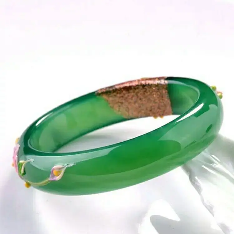 9009054818_438075417