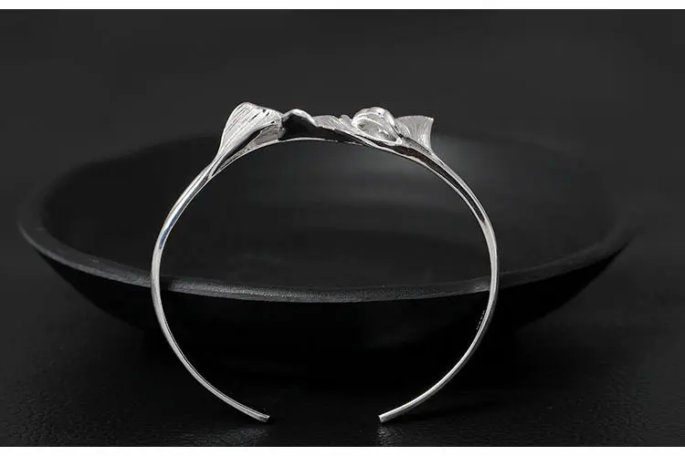 3697613836_896826829