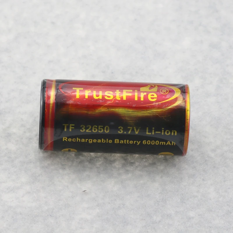 2 шт перезаряжаемые TrustFire 6000mAh 3,7 V 32650 литий-ионные аккумуляторы+ 1 шт Универсальное зарядное устройство для 14500 16340 18650 26650 и т. Д