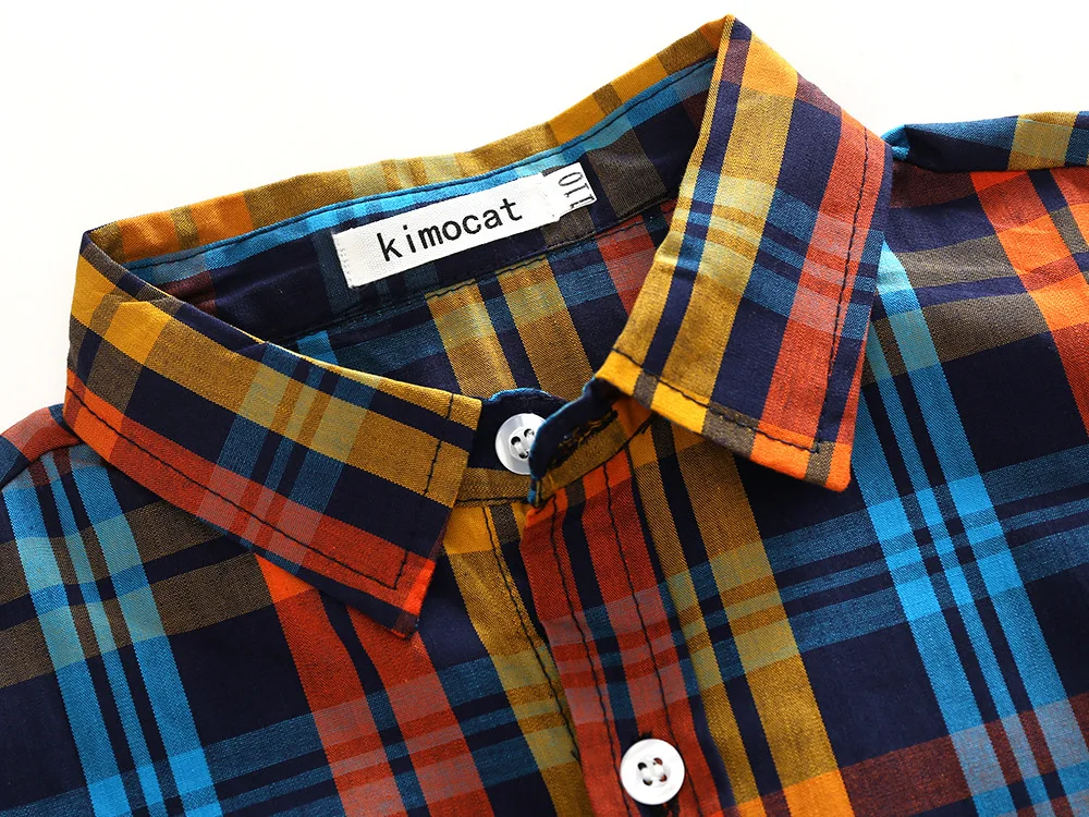 4440217409_2068599042