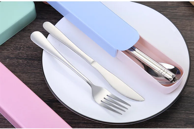 9416575494_1538885810