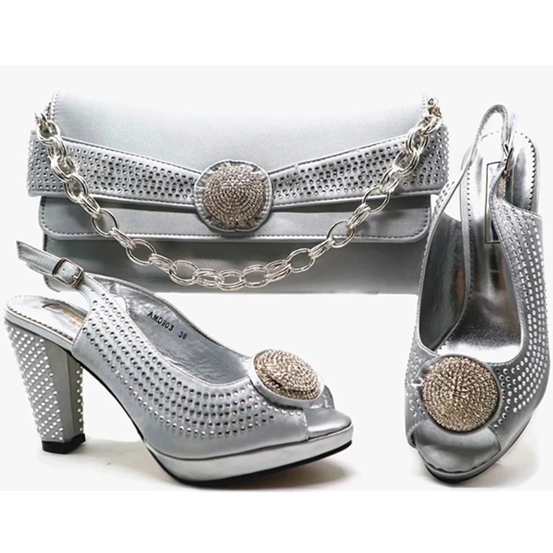 Sac Décoré Nouveau Ensemble Sacs Italien Femmes Pictures En Les Italie Designer Chaussures Talons As Appliques Avec Mis as Assortis Et Pictures 8n7rWfq80