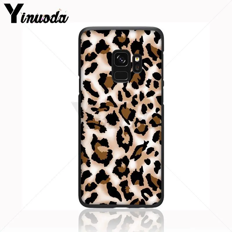 giraffe leopard tiger zebra Wild Print