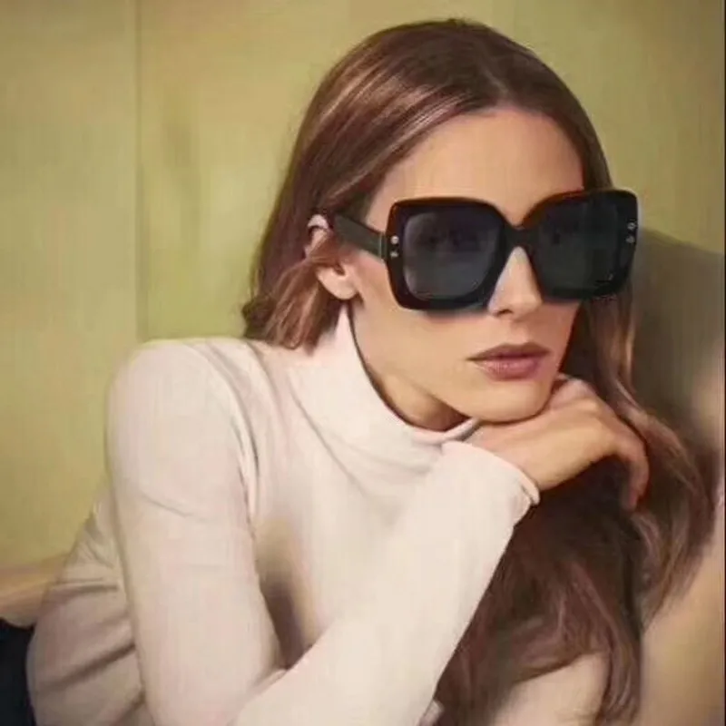 Rivet-Square-Black-Sunglasses-Women-Luxury-Brand-Clear-Gray-Frame-Sun-Glasses-Men-Oversize-Female-Vintage