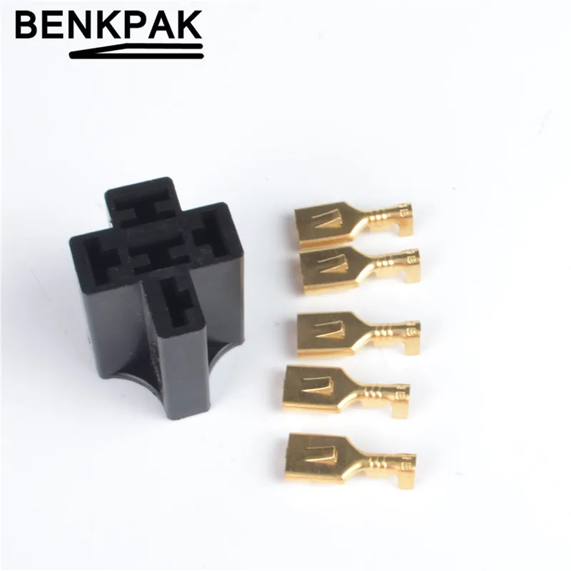

auto relay socket with 5 terminals