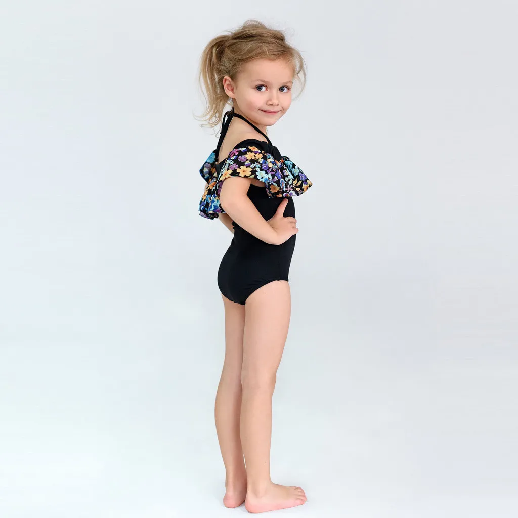Детский купальный костюм для маленьких девочек с открытыми плечами и оборками; пляжный купальник на бретельках с цветочным рисунком; летний купальный костюм для малышей