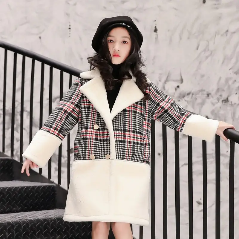 Girls wear jacket 2018 autumn and winter tide fan new product composite fur one long version double-breasted coat winter coat Girls wear jacket 2018 autumn and winter tide fan new product composite fur one long version double-breasted coat winter coat