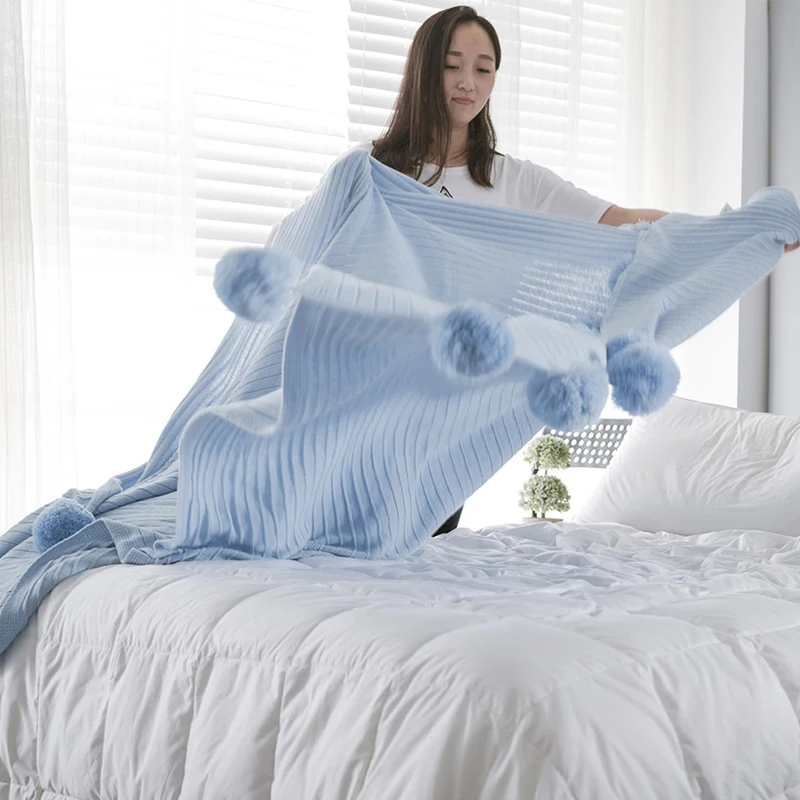Хлопковое трикотажное декоративное одеяло с помпонами для детей 2 размера серое, голубое, розовое, Мятное покрывало с кромками s