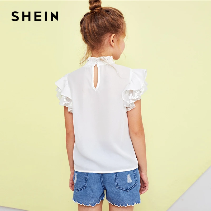 SHEIN/детские белые топы для девочек со стоячим воротником и бантом спереди и сетчатой вставкой; коллекция года; летние элегантные блузы с рукавами-крылышками и вышивкой