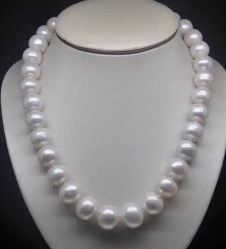 

Free shipping >>>>>>very Fashion 17" Natural 11-12mm White Pearl Necklace yellow gold clasp