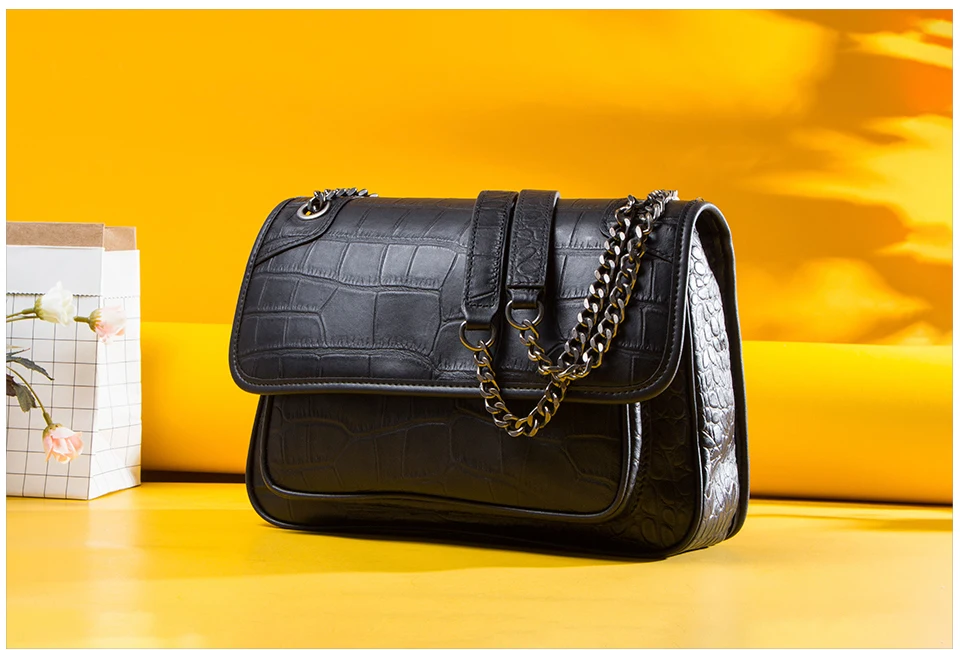 C3015-black_14
