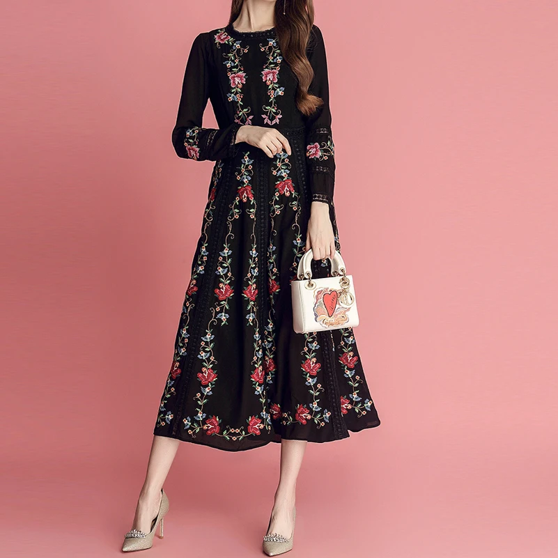 

Qian Han Zi 2019 new Fashion Designer Runway Maxi dress Women's Long Sleeve Lace Embroidered Elegant Party vintage Long dress