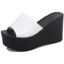 2017 sommer Mode-plattform Zwängt Weibliche Sandalen Schwarz Weiß Offene spitze Rutschfeste Hausschuhe Frauen