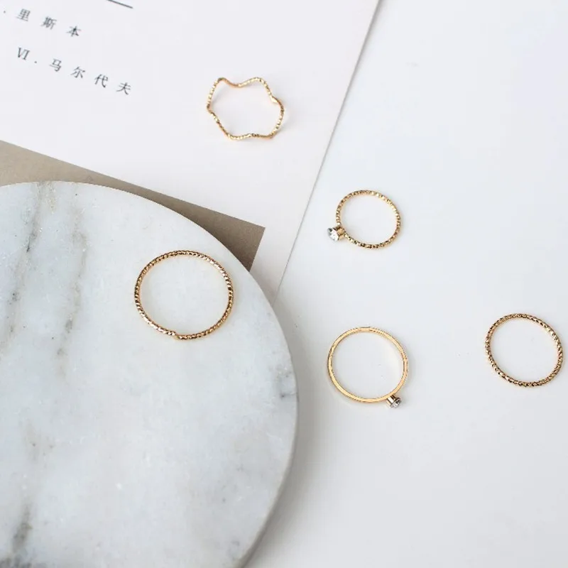 

5PCS / set of gold crystal rhinestones Korean version of the ring set hypoallergenic cute chic style wedding unique elegance