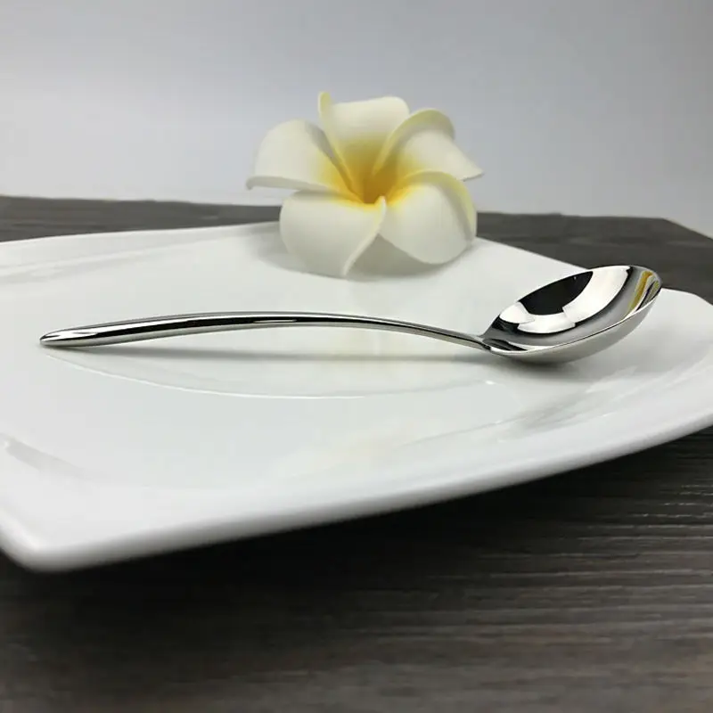 

1 PCS Metal Soup Spoon Stainless Spoon Kids Students Silver Round Dinner Spoon Quality Cutlery Sample Tableware Western Style