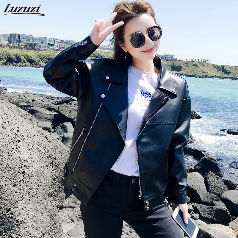 

Luzuzi PU leather jacket women short biker jacket autumn winter 2019 new bf loose motorcycle soft jacket female plush coat
