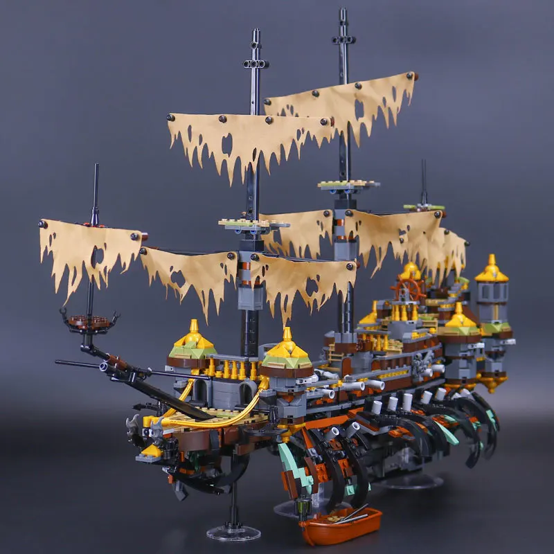 

Lepin 16042 2344Pcs New Pirate Ship Series The Slient Mary Set Children Educational Building Blocks Bricks Toys Model Gift 71042