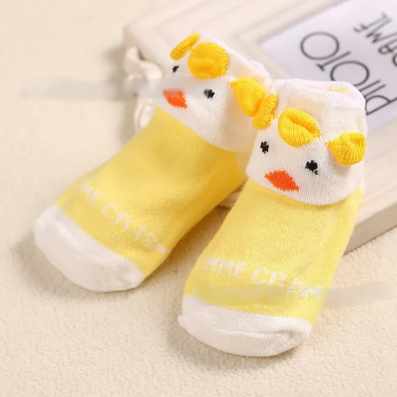 Носки для малышей, носки-тапочки для новорожденных, милые хлопковые короткие носки с рисунками животных для мальчиков и девочек, носки на лето, весну и осень