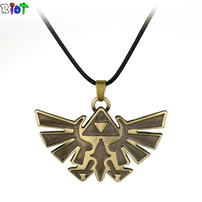 

Game The Legend of Zelda Necklace Vintage Anime Figures Pendant leather chain short collar Badge Logo necklace Woman jewelry