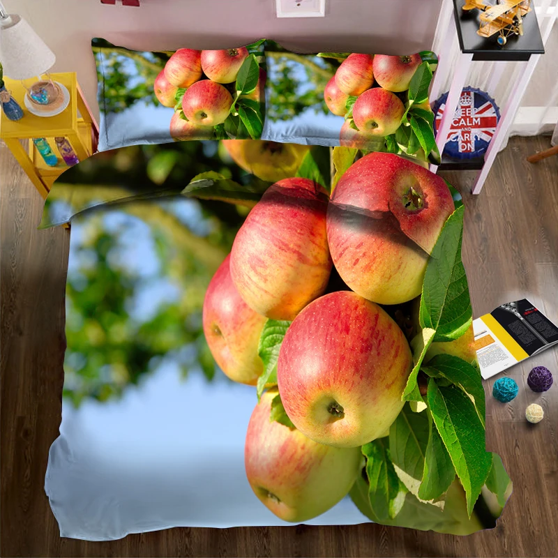 

Red apple on treetop 3d effect photo bed linen can be customized photo pattern