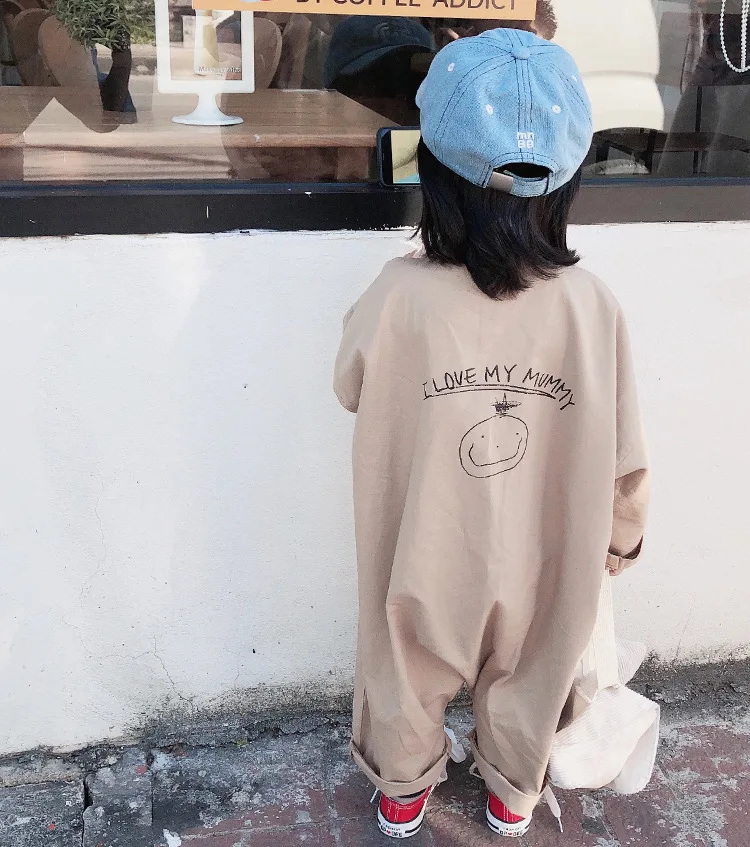 Джинсовый комбинезон с длинными рукавами в Корейском стиле для маленьких мальчиков и девочек 1-6 лет; Детские повседневные Комбинезоны свободного кроя - Цвет: Хаки
