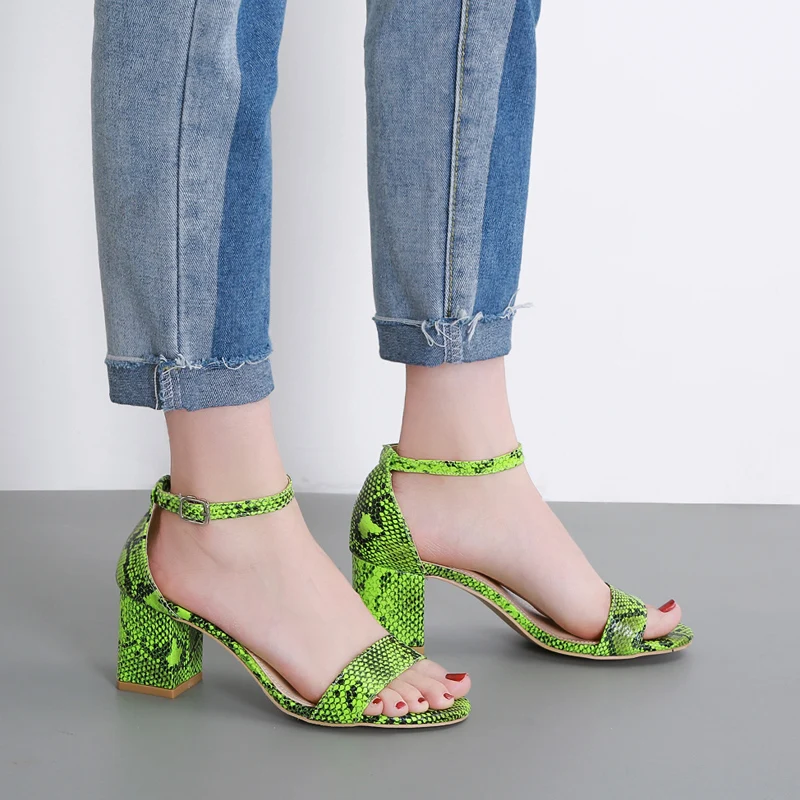 

Women shoes Green sandals summer buckle high heels shoes snake prints Peep toe shoes chunky heel hollow slides zapatos mujer