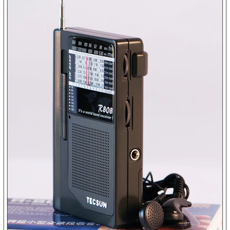 Портативный радиоприемник Tecsun R 808 World с полным диапазоном экономичный надежный.