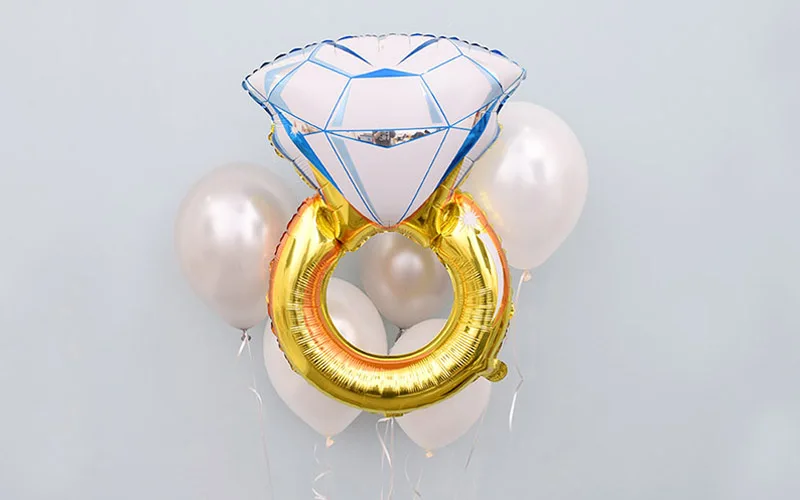 fb_diamondring_roll1