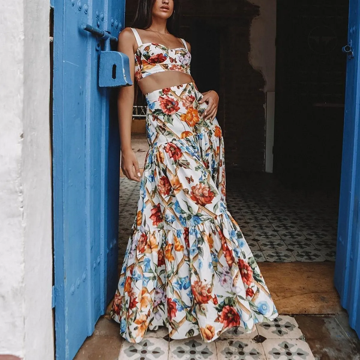 

Plus Size 2019 Summer New Floral Print Two Piece Set Women Beach Party Skirt Bohemian Suits Square Collar Sexy Skirt Overalls