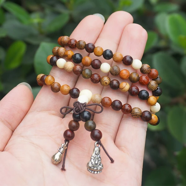Sandalwood Hand Carved Lotus Pendant Charms Beads Bracelet Jewellry Finding Sandalwood Hand Carved Lotus Pendant Charms Beads Bracelet Jewellry Finding