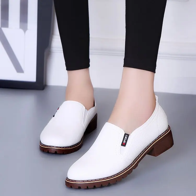 En Non Chaussures Femmes Rond Bout Appartements Femme 2019 Oxford 42 Cuir Taille Noir Mocassins Pu slip blanc Richelieu Nouvelles Casual rouge CYw75qv