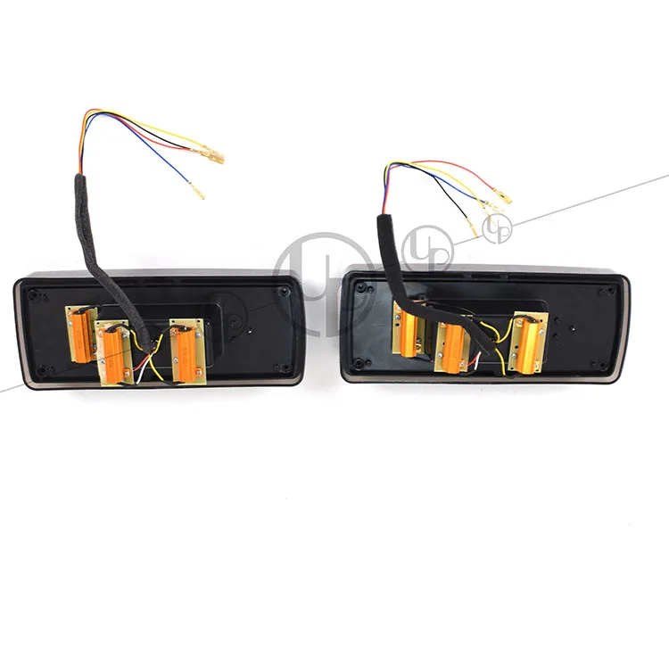 4 W463 taillights