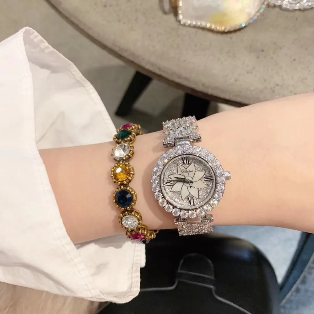 Goede Elegante Mode Vrouwen Vol Kristallen Sieraden Horloges Luxe Strass Armband Horloge Waterdicht Quartz Romeinse polshorloge Lotus