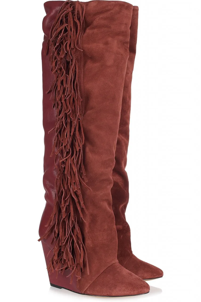 Лидер продаж; черные, белые замшевые сапоги до колена с бахромой; женские зимние сапоги на танкетке с бахромой; Бесплатная доставка Лидер продаж; черные, белые замшевые сапоги до колена с бахромой; женские зимние сапоги на танкетке с бахромой; Бесплатная доставка