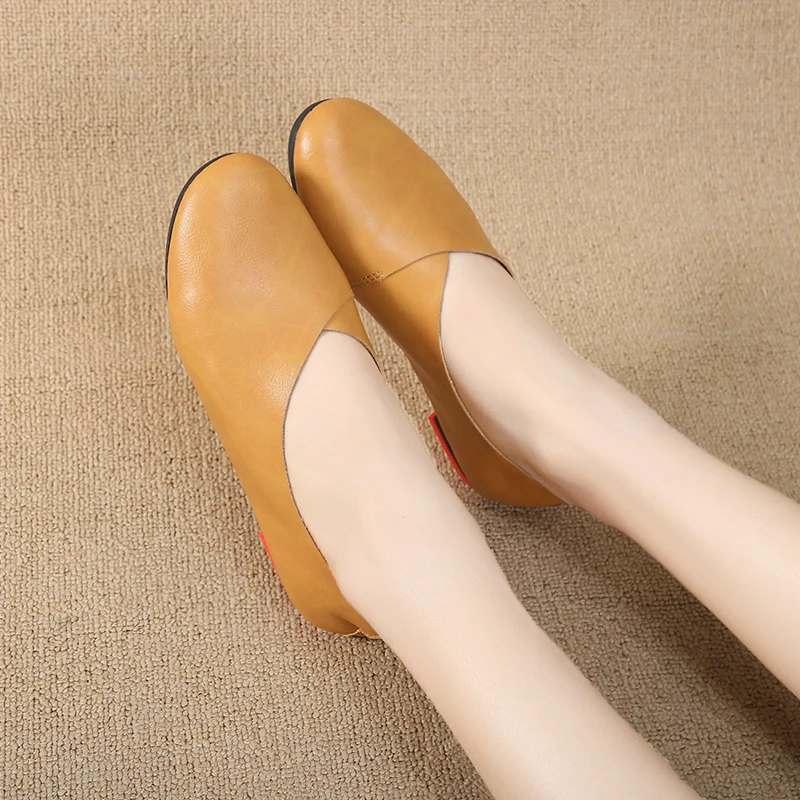 

Plus Size 35-43 New Design Women Pu Leather Causal Shoes Mother Loafers Moccasins Ballet Flats Chaussure Femme Black White Shoe