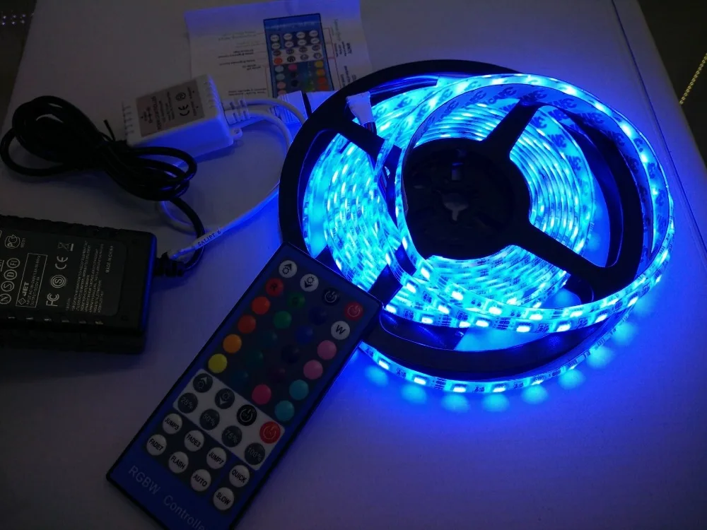 Яркость 5 м 4 вида цветов в 1 LED DC12V 10 мм PCB SMD 5050 RGBW/RGBWW светодиодные полосы света
