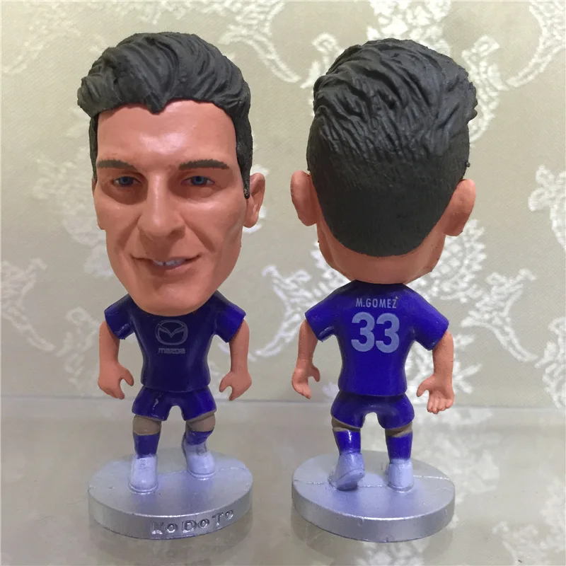 

KODOTO Soccerwe 6.5 cm Height Football Star Doll ACF Fiorentina 32# Mario Gomez Mini Resin Purple Kit