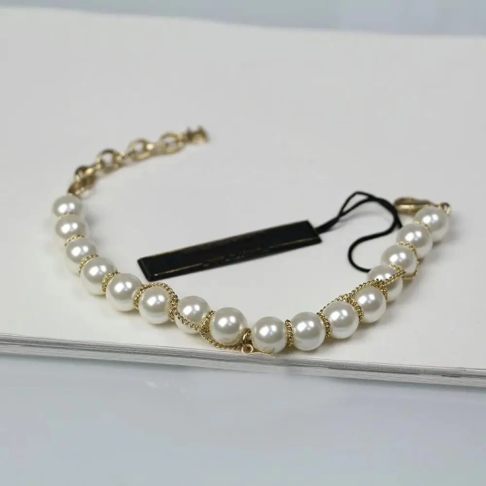 

2019 fashion brand new retro style pearl bracelet women letter pendant imitation pearl bracelet party style jewelry