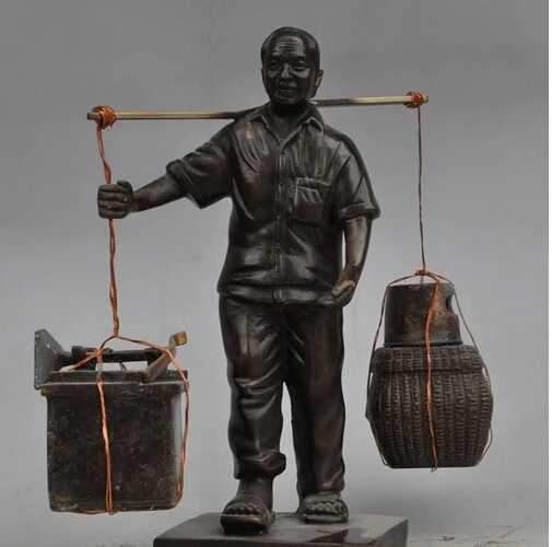 

xd 002876 China folk Classical Bronze old people Farmer Craftsmen Carry a load art statue