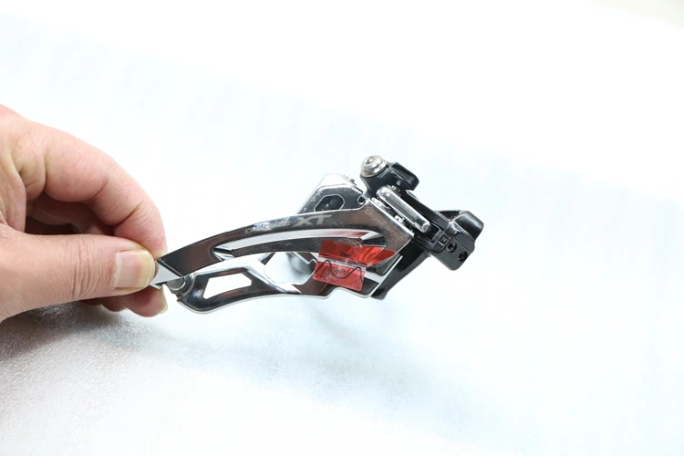 Shimano XT M8000 Rear Derailleur / Shimano XT SL-M8000 I-Spec II Trigger Shifter/ Shimano XT M8000 Rear Derailleur / Shimano XT SL-M8000 I-Spec II Trigger Shifter/