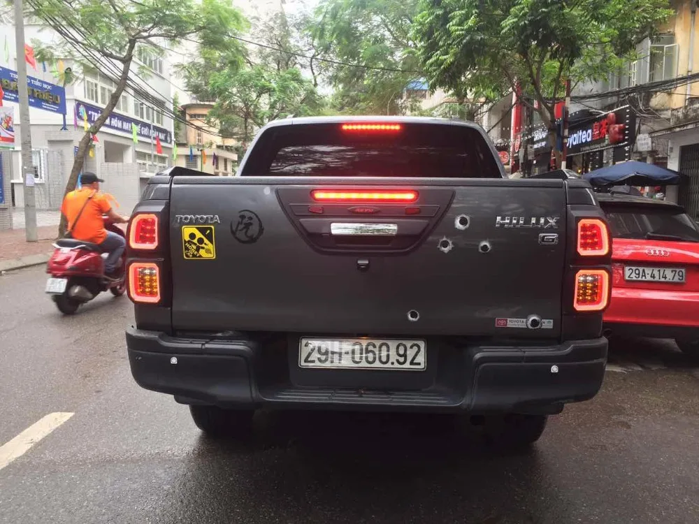 Тормозной светильник, один набор, 12 В, светодиодный, для Toyota Hilux/Revo, задний светильник, крышка, DRL, Дневной светильник, головной светильник