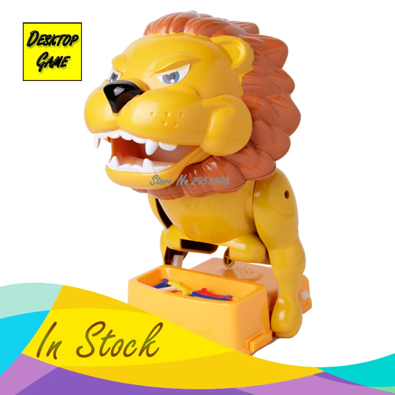 Scarica Gratis Images Lion Attaque Jeu Simba Lion Proteger Les Os Blagues Prank Jouet le plus cool salutations