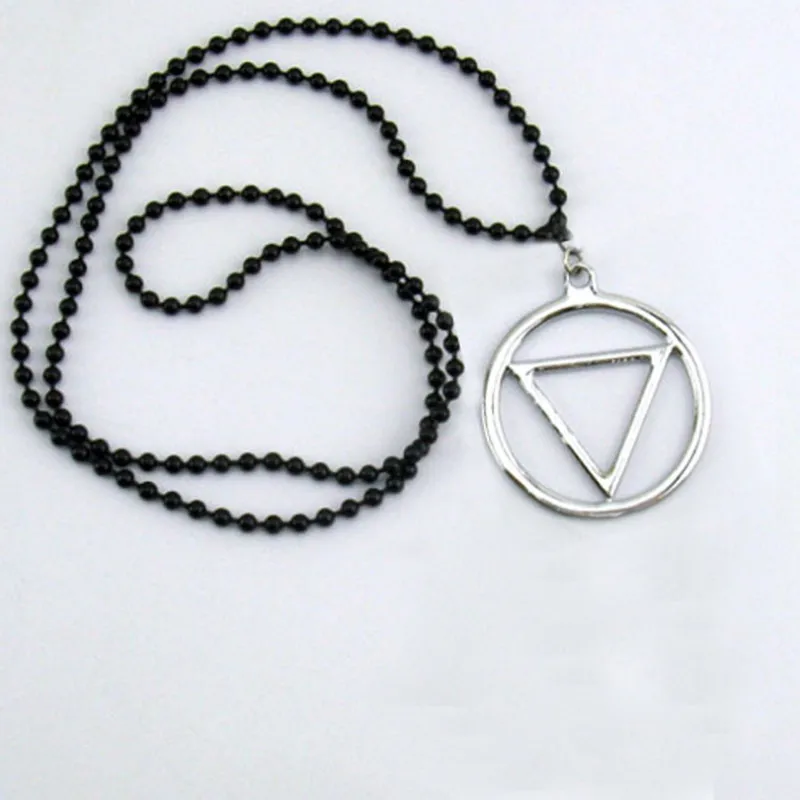 Naruto-Akatsuki-Pendant-necklace-Cosplay-Hidan-Prop-back-necklace-Cos-Anime-Pendant