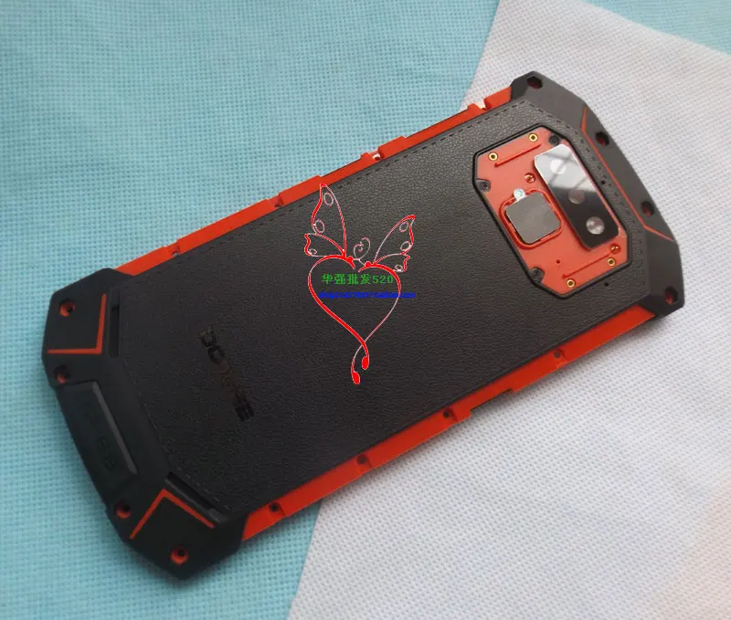 dgs70batterycover-7