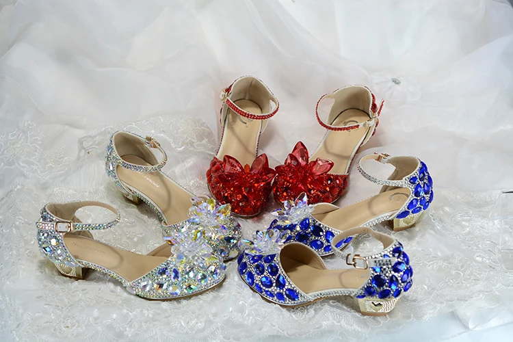 Wedding Shoes Bride Women Summer Sandals Crystal News Lady Big Size High Heels Princess Shoes Silver Red Colorful Discolora Shoe Wedding Shoes Bride Women Summer Sandals Crystal News Lady Big Size High Heels Princess Shoes Silver Red Colorful Discolora Shoe