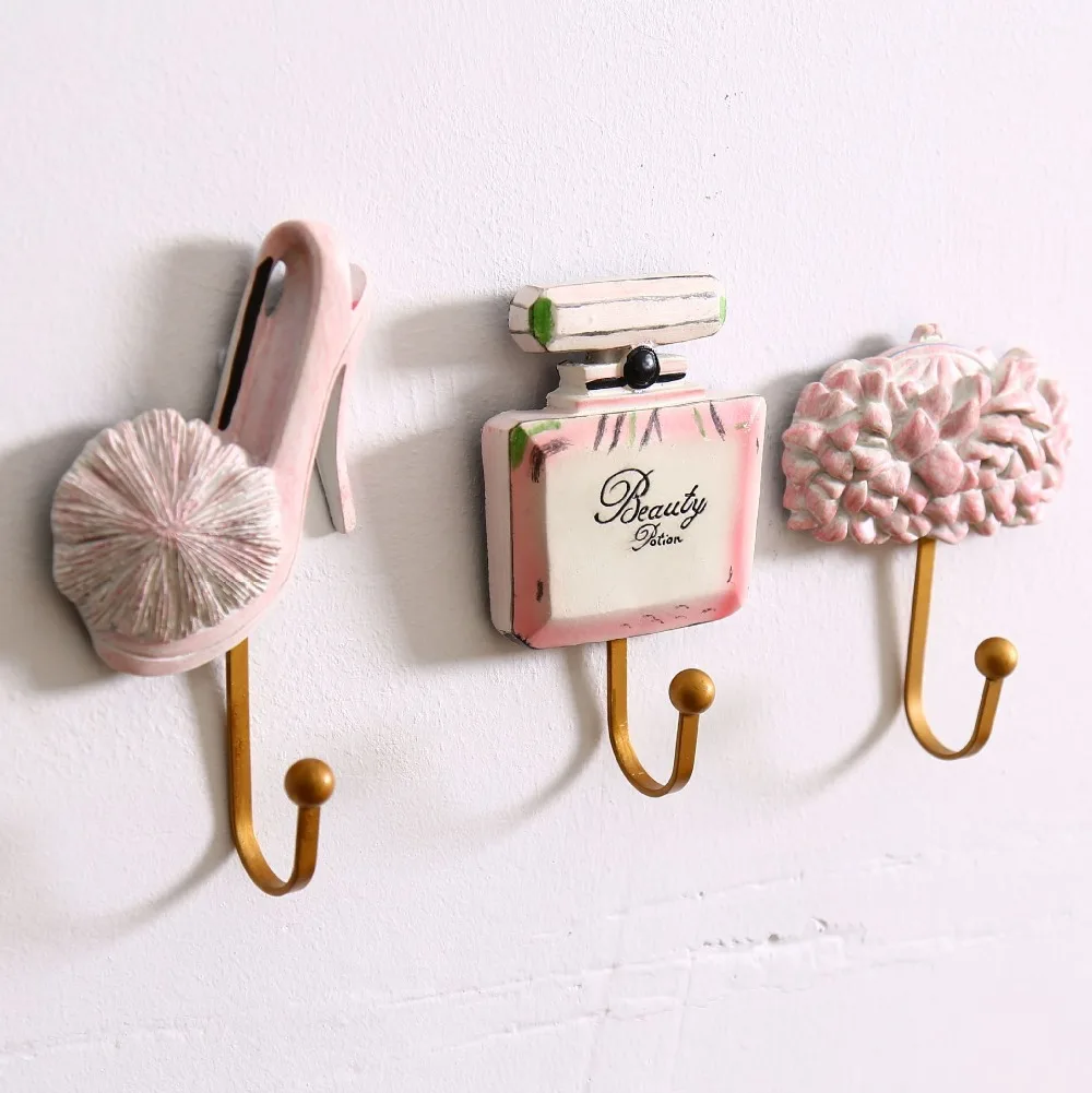 Hot Selling Home Decorative Creative Resin Coat Hooks Pink Wall Hook