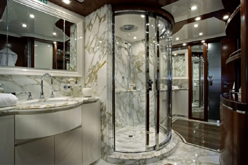 Yacht-Cool