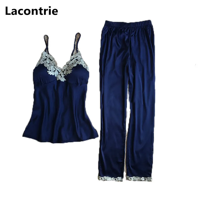 

Lacontrie 2018 Fashion Women Sexy Suspenders Pajama Sets Home Wear with Chest pad Lace Embridered Summer Ladies Pajama Suit T170